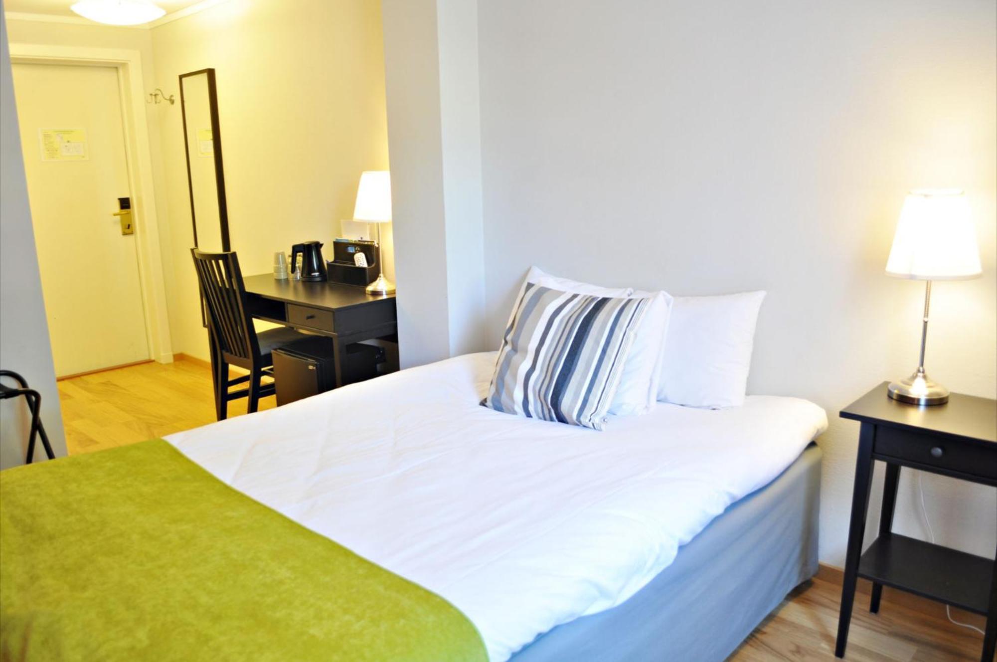 Jennys Hotell Och Restaurang Arvika Quarto foto